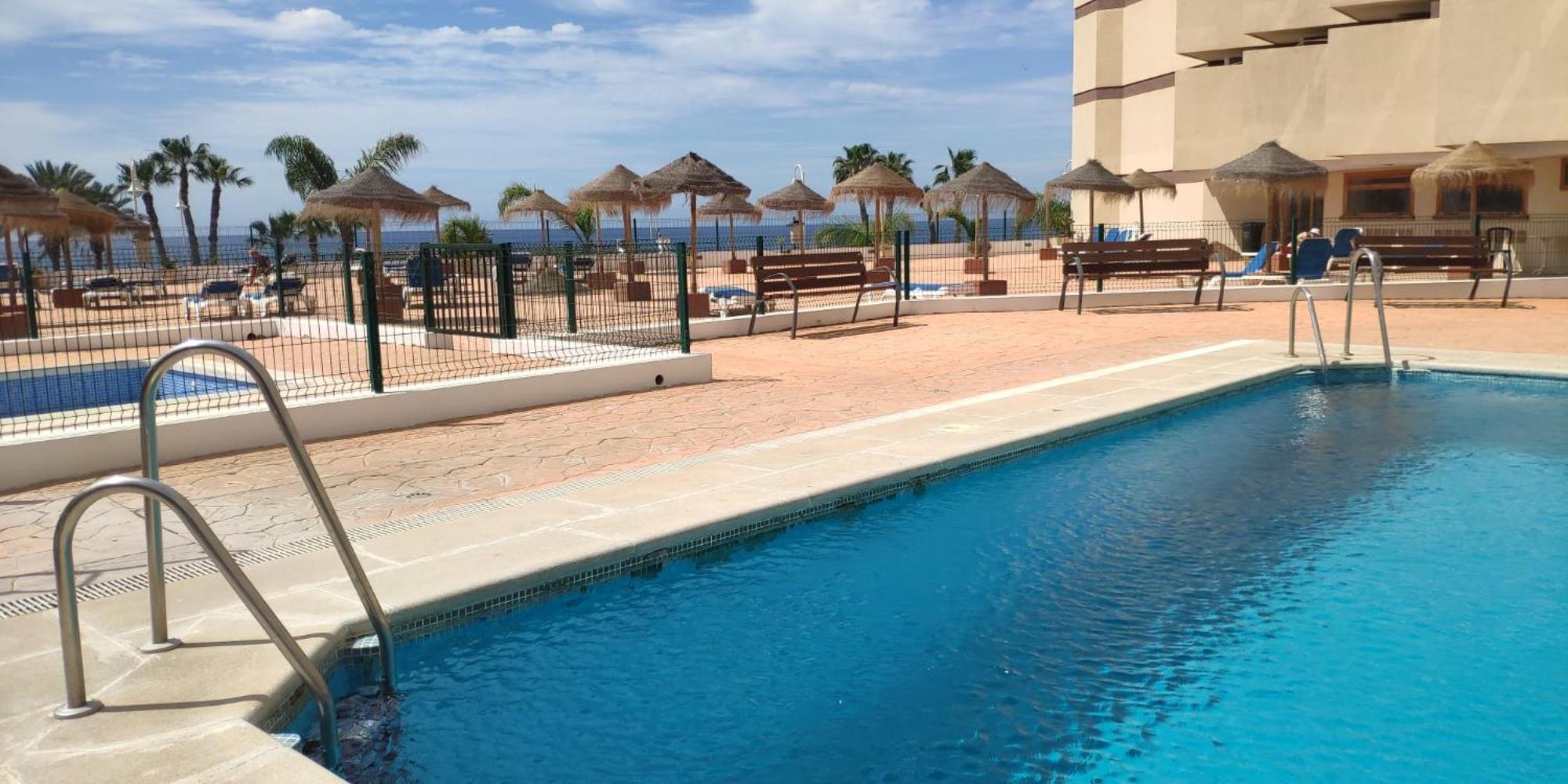 Fantástico Estudio En 1a Línea De Playa Con Piscina